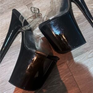 Pleaser Heels Size 7 Black
